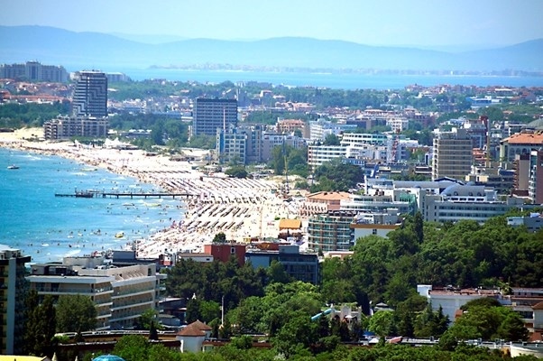 Най-много румънци, турци и германци посетили България през август