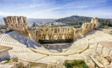 Атина отбелязва рекордно добра година за туризма