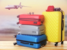 Ще спрат ли авиокомпаниите да таксуват за ръчен багаж?