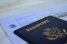 Семейство пропусна ваканция за 9000 евро заради скенер на летището, разкъсал паспорт