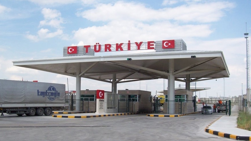 Турция вдига с 50% толтаксите за магистралите и мостовете от днес