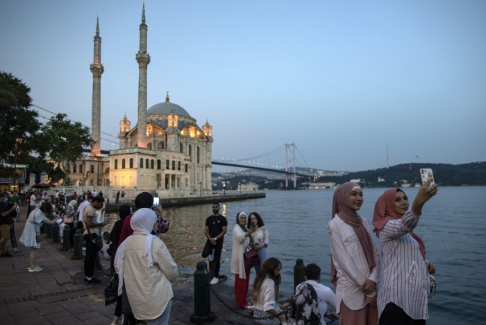 $100 милиарда приходи от туризъм гони Турция до 2028-а