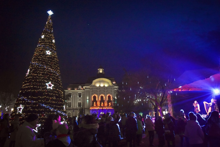 Пловдив посреща Нова година с купон за 79 000 лв. на открито, чака британската звезда Соник