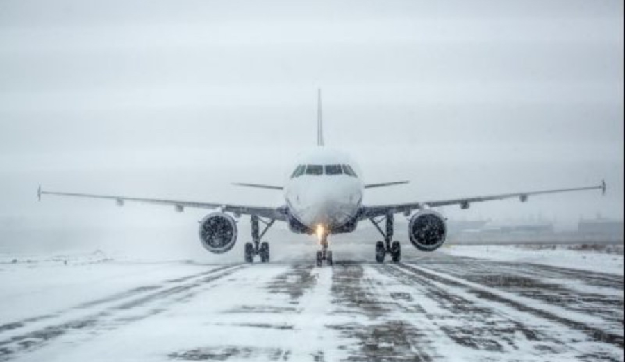 Авиокомпаниите не дължат обезщетения при отменен полет заради снеговалеж