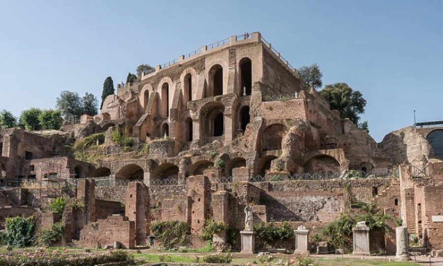Древен римски дворец отново приема посетители