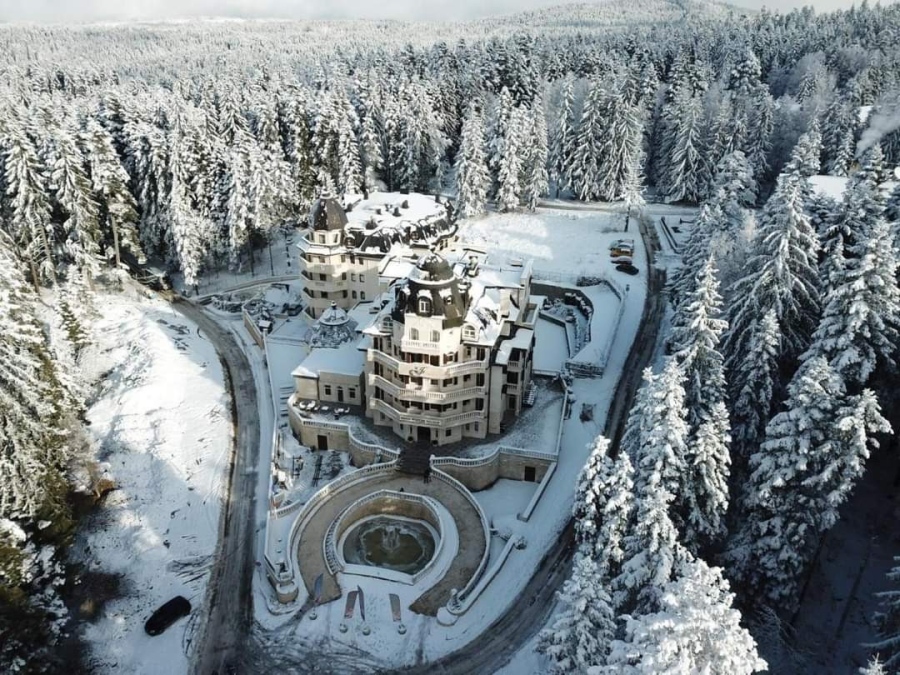 Festa Winter Palace в Боровец е сред най-добрите петзвезди планински хотели 