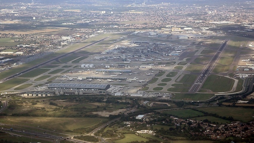 Собствениците на 35% от летище Хийтроу планират да продадат дяловете си