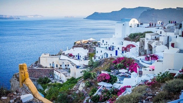 Гърция отчита 32 милиона туристи и над 20 милиарда евро приходи за 11 месеца