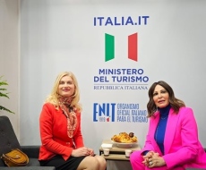 Зарица Динкова: България ще е домакин на среща на министрите на туризма на Италия, Испания и Гърция