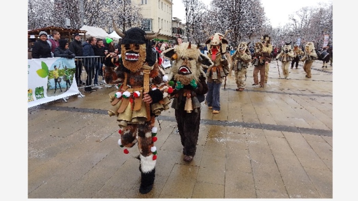 В Перник започва Международният фестивал на маскарадните игри Сурва