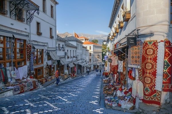 Албания отбелязва ръст от 30% на чуждите туристи през януари
