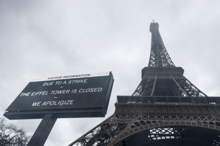 Айфеловата кула в Париж ще отвори отново след шестдневна стачка