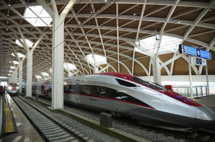 Суперскоростен влак ще свързва Анкара и Истанбул за 80 минути
