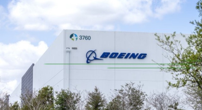 Кризата в Boeing проваля плановете за растеж на авиокомпаниите