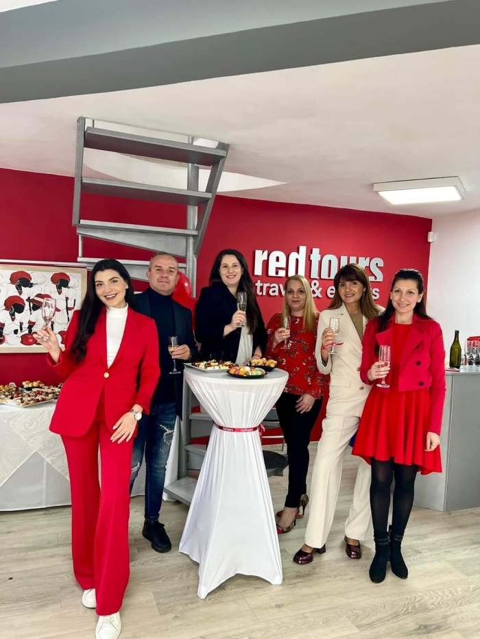 Ред Турс откри втори офис в Шумен